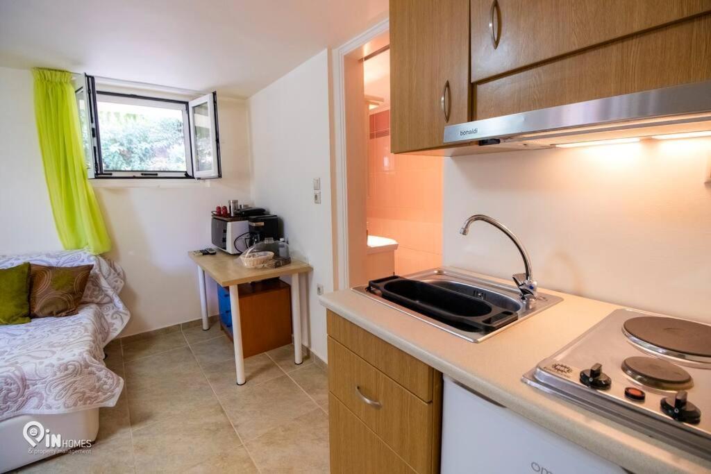 Odysseus Cozy Home Néa Mákri Екстериор снимка