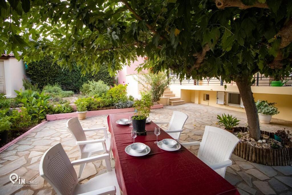 Odysseus Cozy Home Néa Mákri Екстериор снимка